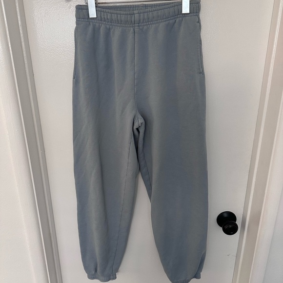 Aritzia TNA Cozy Fleece Baby Blue Joggers Size XS - Picture 1 of 5